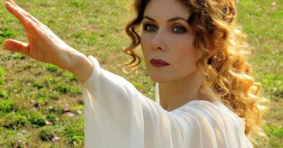 Eleonora Brigliadori, il terrificante delirio: "Che fine farete 18 mesi dopo il vaccino, cenere e autodistruzione"