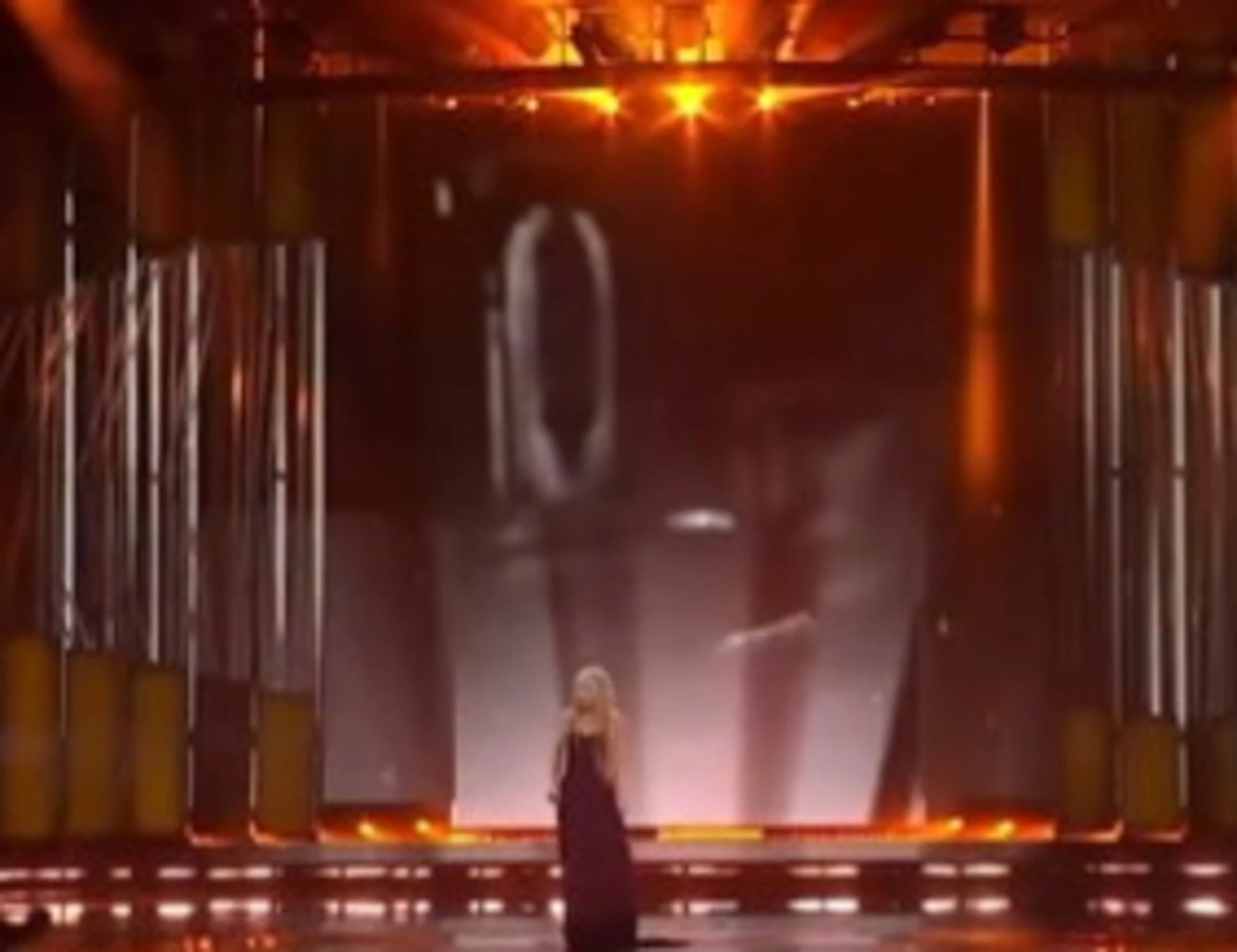 Sanremo 2026, Carlo Conti sotto accusa: "Ornella Vanoni... come vi salta in mente?"