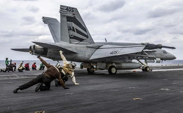 Iran, la guerra nel Golfo in diretta: 