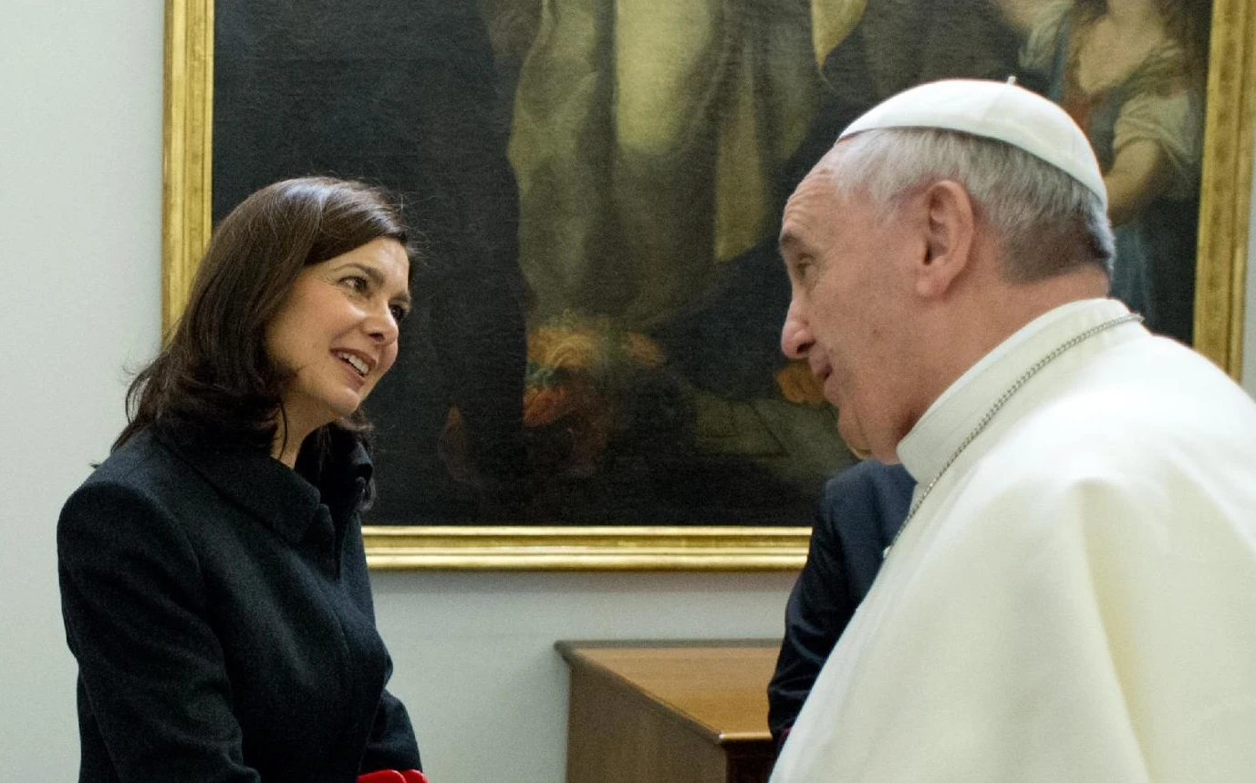 Papa Francesco come Laura Boldrini: "Combattere la piaga del femminicidio"
