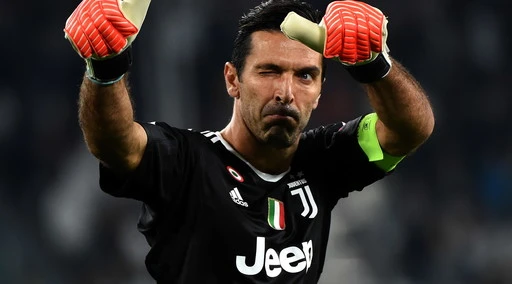 Gianluigi Buffon: "Juve prendilo, quando c'è puoi farti solo il segno della croce"