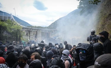 No Tav, clamorosa ammissione: "Siamo tutti responsabili delle violenze"