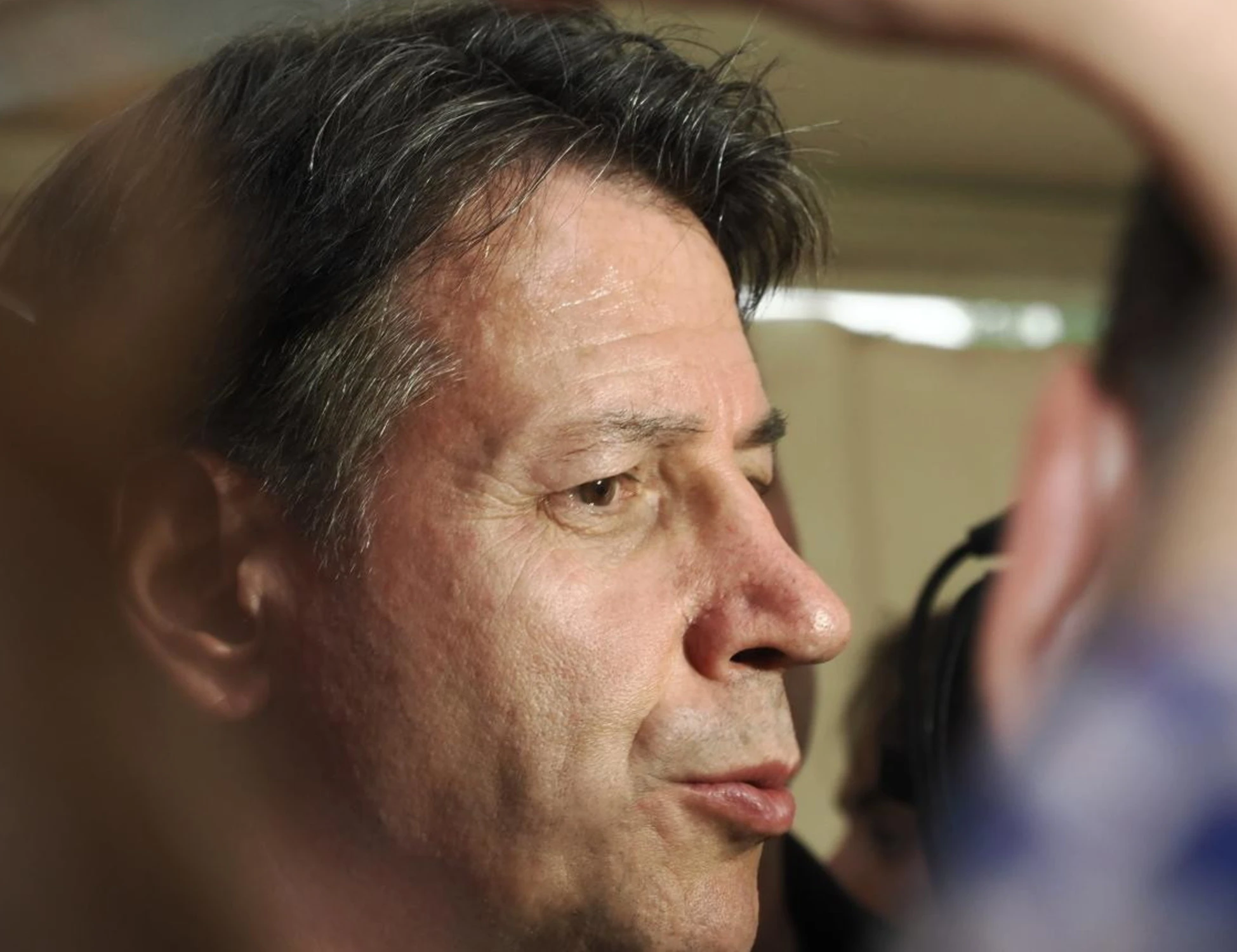 Giuseppe Conte, rivolta a Sant'Anna di Stazzema: "A parlare non lo vogliamo"