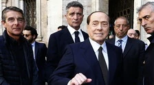 Silvio Berlusconi insultato dal Fatto Quotidiano per la donazione alla Lombardia, la difesa di Mughini