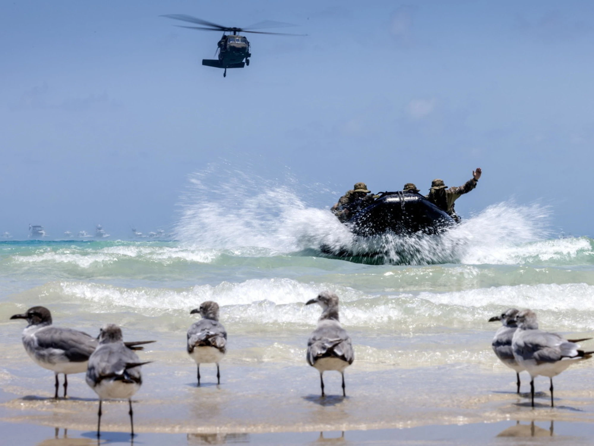 Gli Stati Uniti hanno attaccato una nave diretta in Iran
