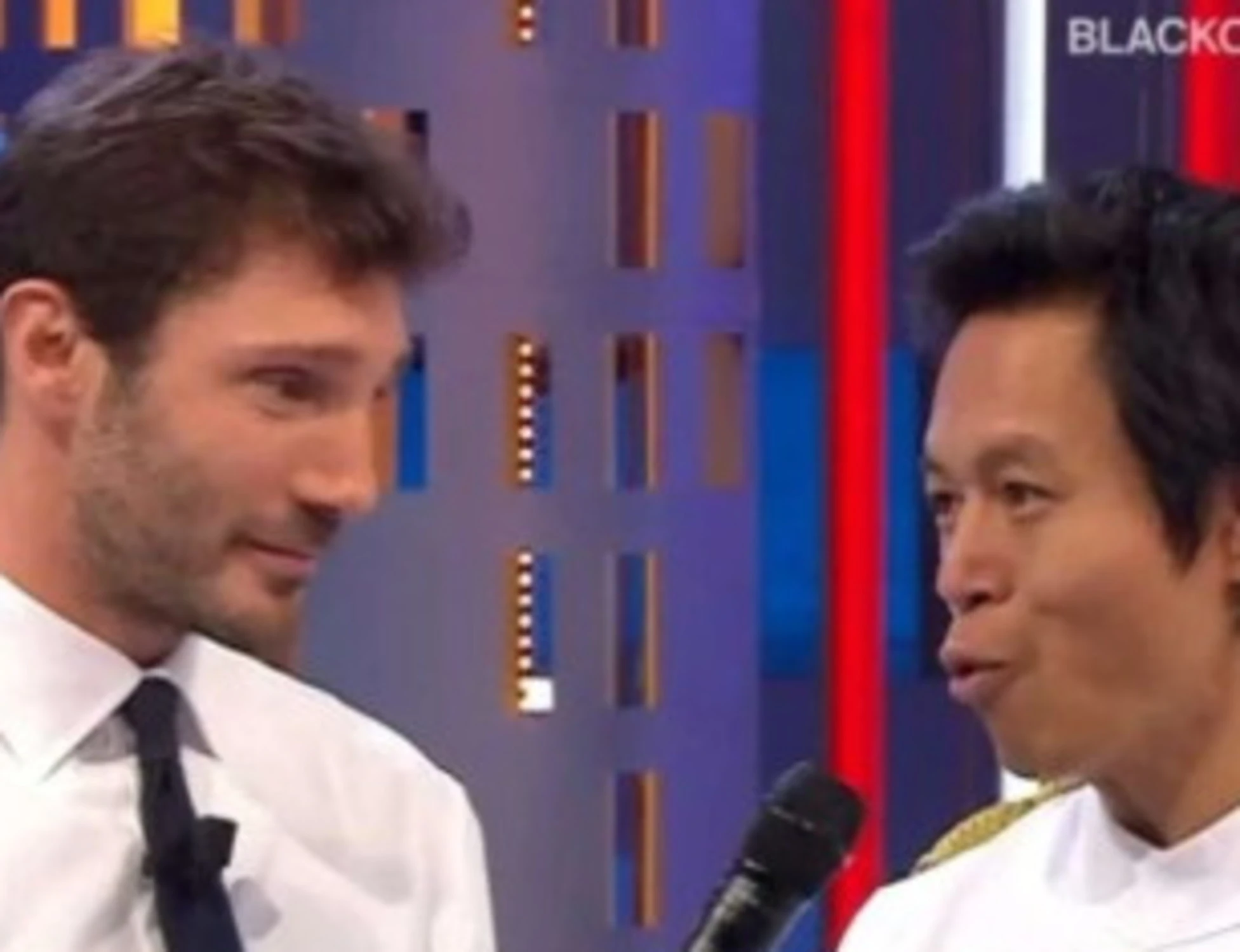 Affari Tuoi, pubblico preoccupato: "Che fine ha fatto Thanat?". In studio...