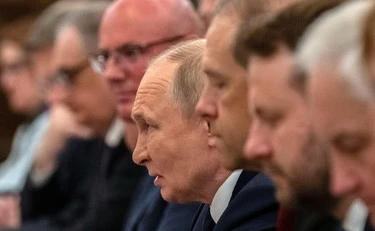 https://media.liberoquotidiano.it/GQdyf5Rh_KO04vK_bvFNZ0PPRoJ6HKu_jqUEZtDpWtE/width:800/quality:90/aW1hZ2VzLzIwMjUvMDkvMDIvMTE0ODI1NDA0LWM5Y2M4ZjMyLWZjYTAtNGZhMy05NWVmLWY4MTI4ZTIxNDg2YS5qcGc.webp