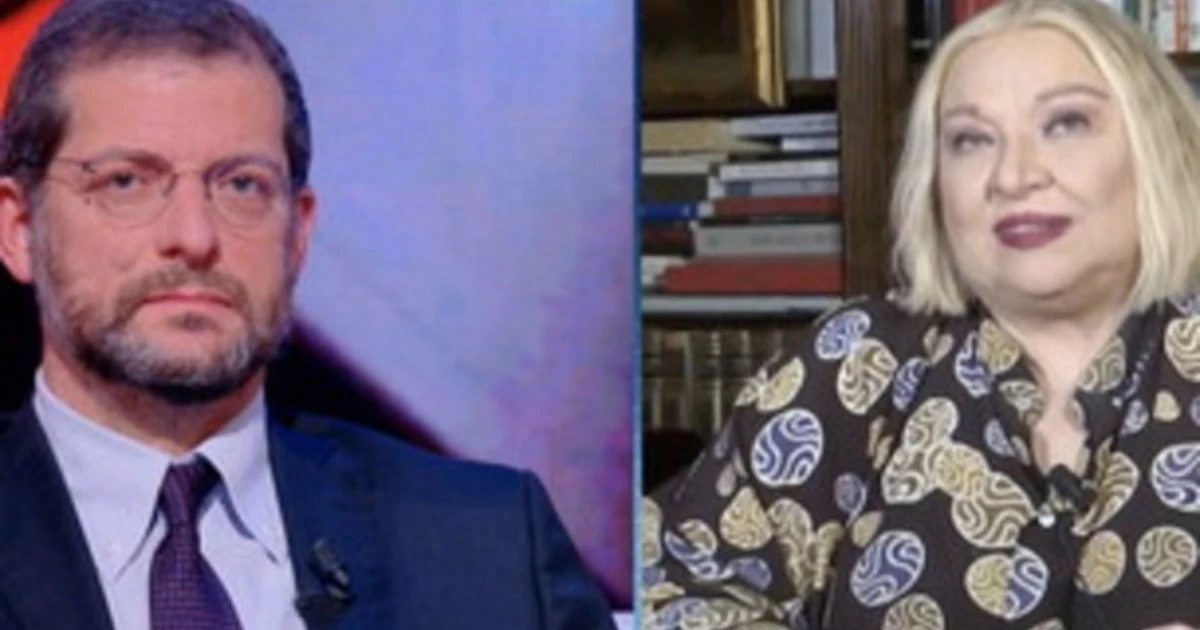 Controcorrente, Andrea Romano la provoca e Maria Giovanna Maglie lo umilia: "Falla finita...", rissa su Putin
