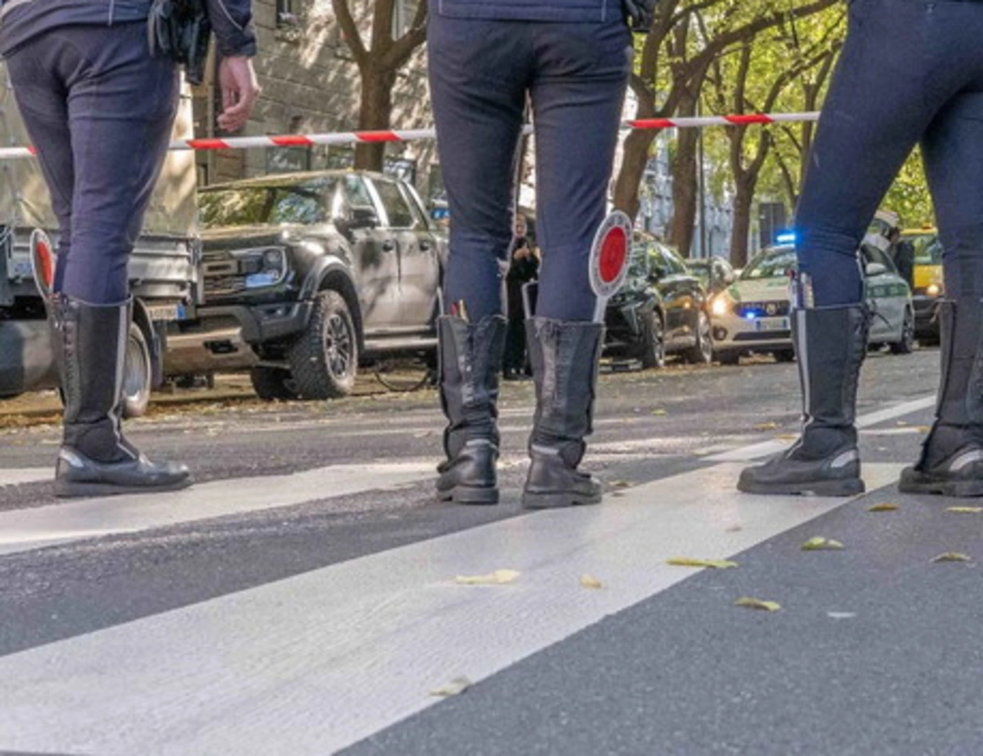 Salerno, travolto sulle strisce pedonali: 11enne in fin di vita, automobilista in fuga