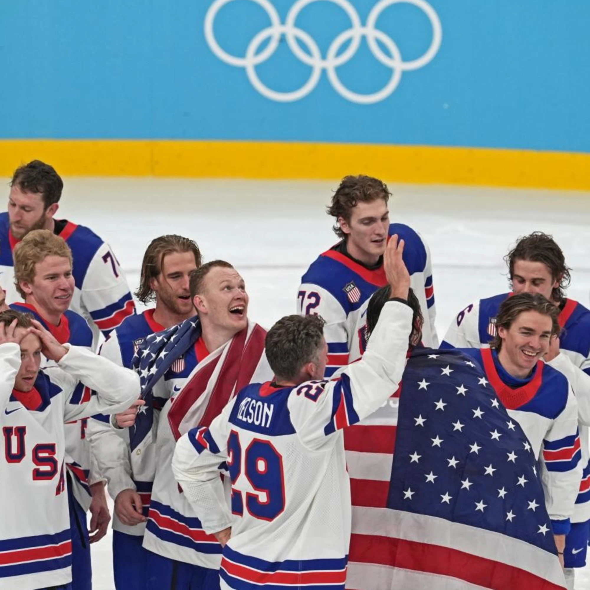 Ghiaccio bollente in Usa-Canada, finale perfetto di questi Giochi