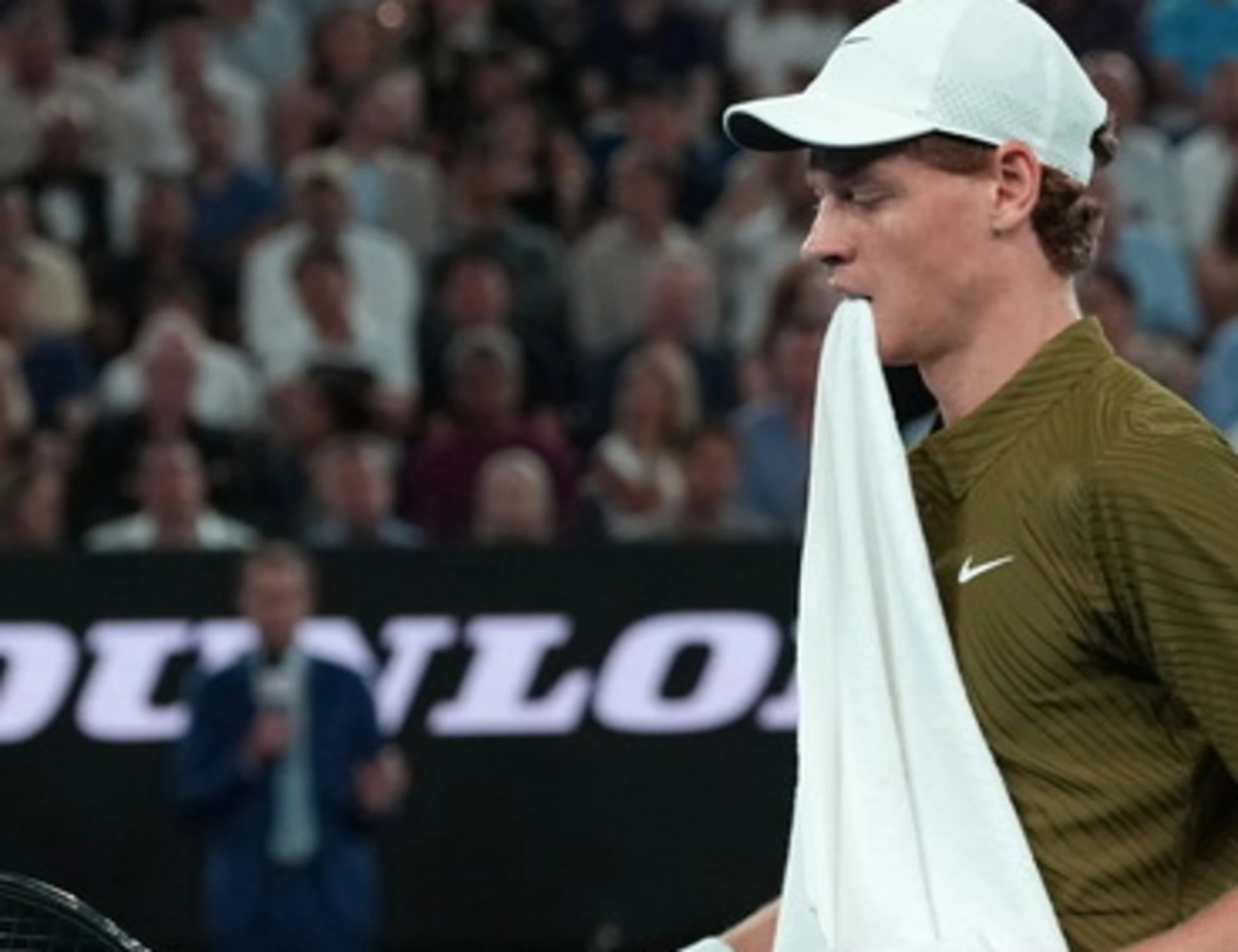 Sinner, fuori dall'Atp di Doha: cosa c'è dietro il nuovo stop