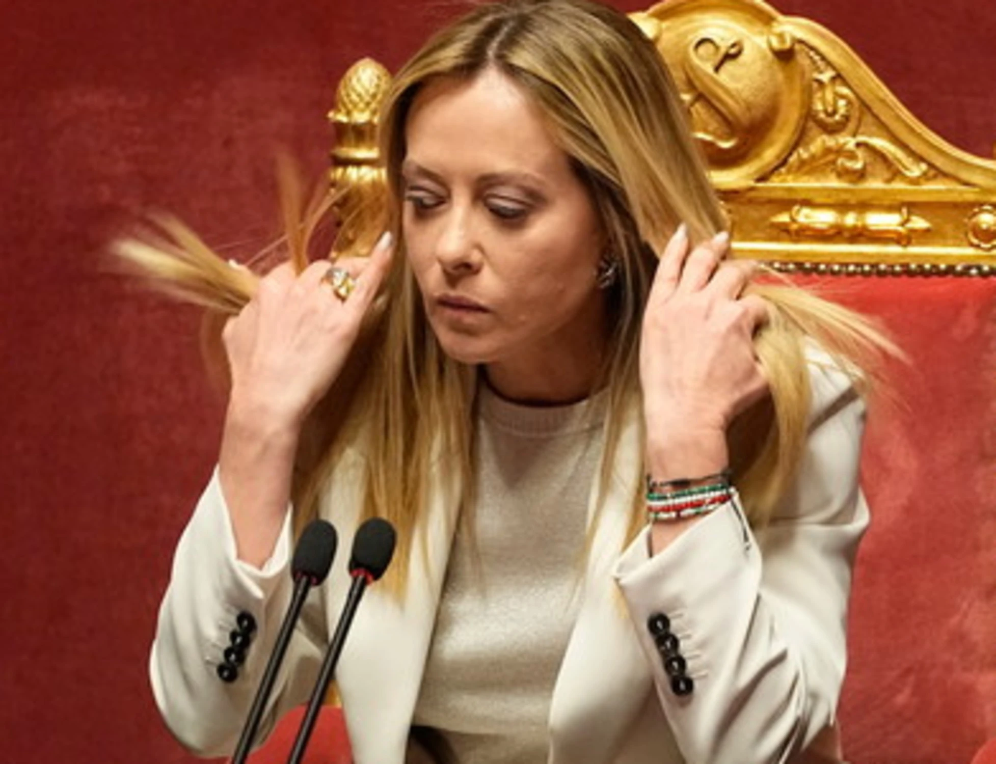 Giorgia Meloni a Milano per tirare la volata al Sì: sinistra horror, come la accoglieranno