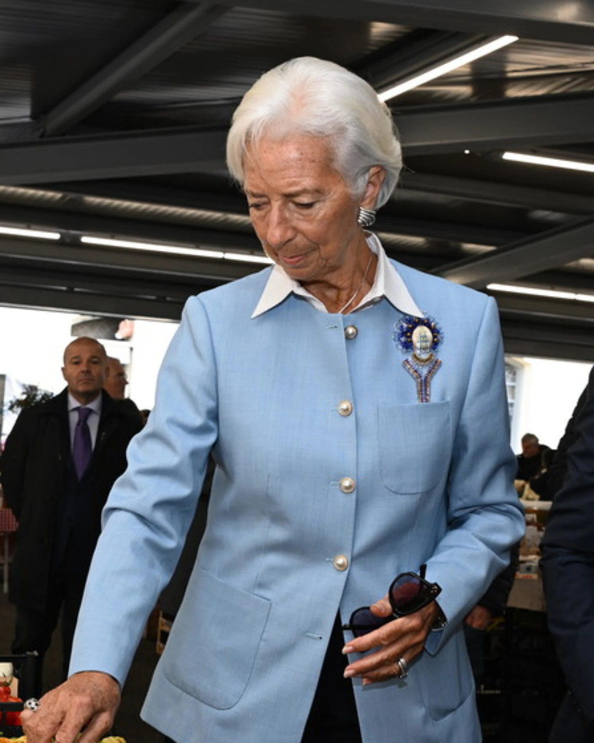 Lagarde al mercato "scopre" i rincari
