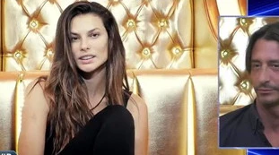 Grande Fratello Vip, "e il bigliettino?". Oppini, che imbarazzo: Signorini lo mette alle strette sul flirt con Dayane Mello