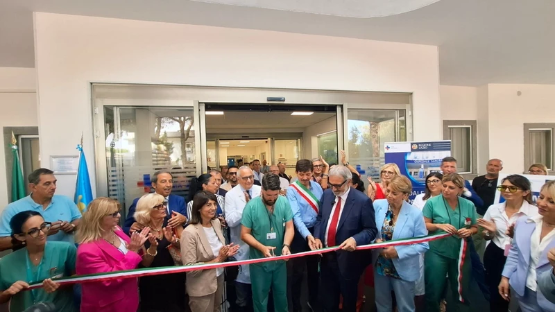 SANITAâ , OLTRE 3,8 MILIONI PER CIVITAVECCHIA: LA DG MARINO INAUGURA DUE NUOVE STRUTTURE SANITARIE CON IL PRESIDENTE DELLA REGIONE FRANCESCO ROCCA