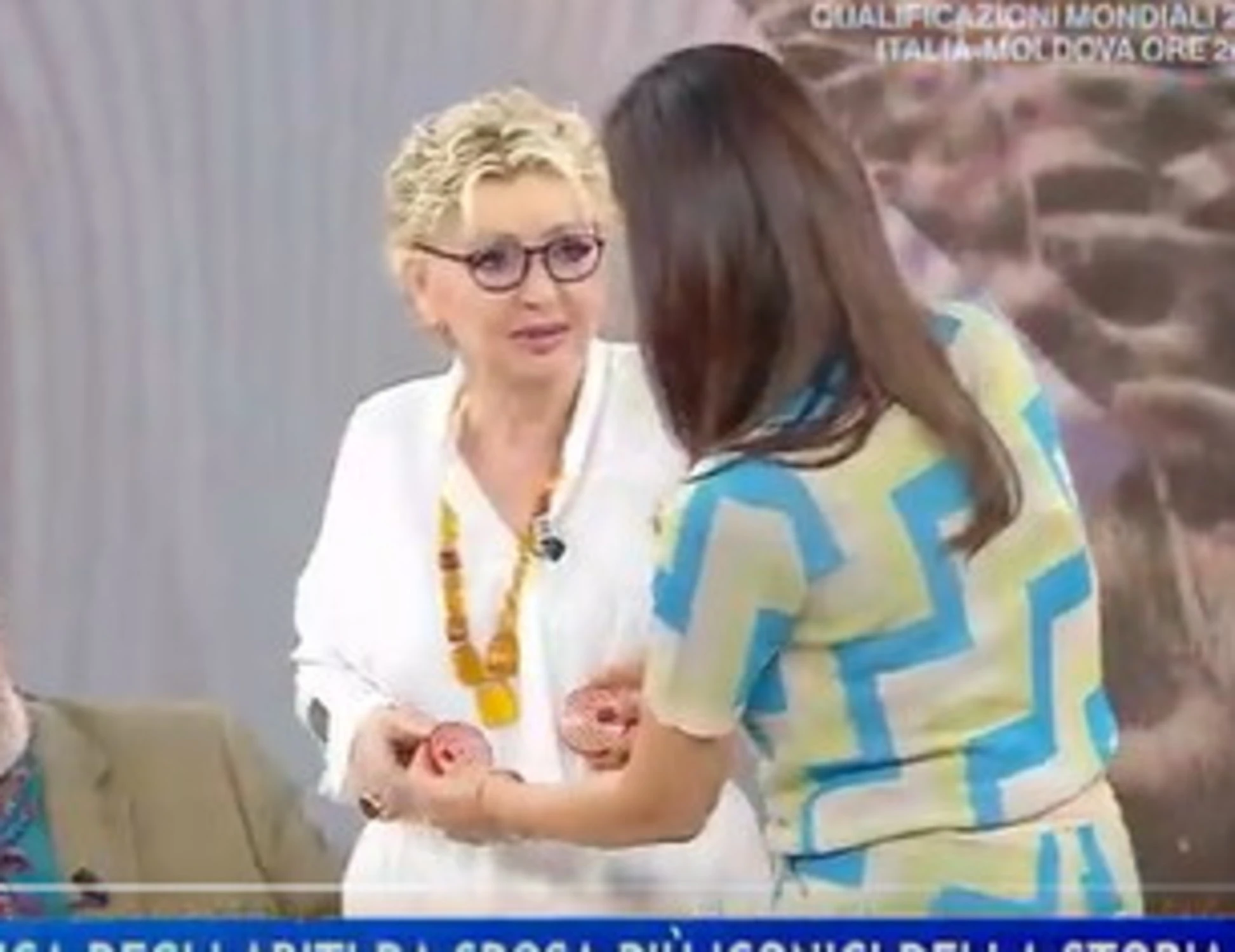 La Volta buona, Enrica Bonaccorti sbotta: "Una cr***a!"