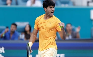 Carlos Alcaraz, il siluro del suo coach: "Deve controllare gli impulsi"