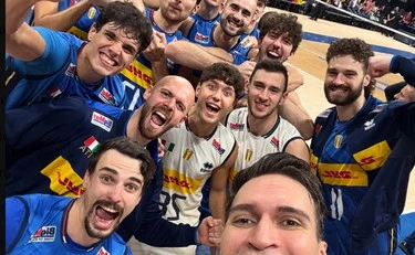 https://media.liberoquotidiano.it/GdpNbplDkTtvyJjQ-Gf4VAvveBOuu9_VHr-fabqCqz0/width:800/quality:90/aW1hZ2VzLzIwMjUvMDkvMjgvMTI0OTU1MDU3LWQ3MDUyZjRlLTkwMWYtNDdiYi05NGNiLTVkMzI4ZDBiNDM0MC5qcGc.webp