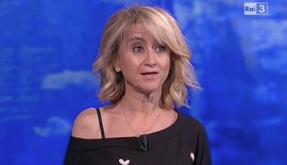 Luciana Littizzetto, da Fabio Fazio, un'altra figuraccia. Aldo Grasso la devasta: "Ho aspettato tutta la puntata"