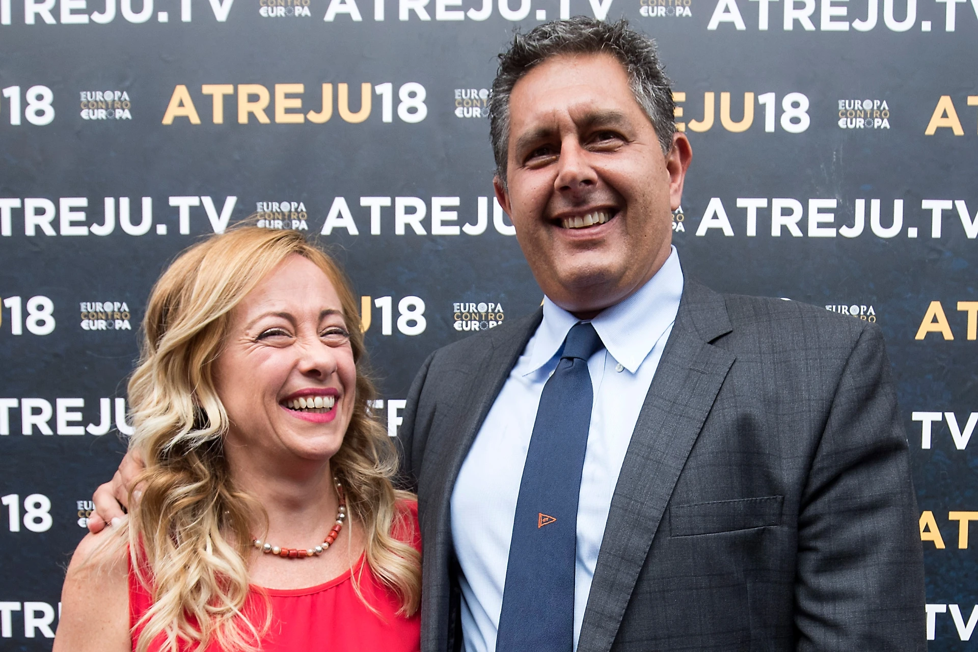 Giovanni Toti: "Entro luglio il nuovo partito". Asse con Giorgia Meloni, Berlusconi ha i giorni contati