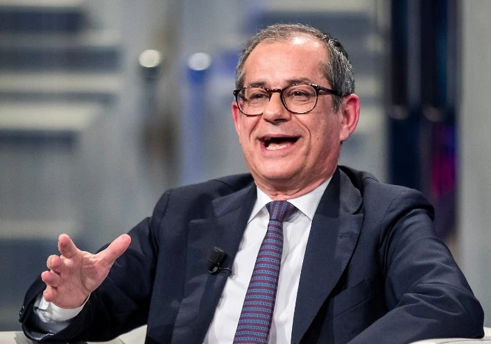 Manovra, Giovanni Tria: "Lo spread è alto per l'incertezza politica"