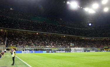 La mappa politica del tifo: Milano a destra, Napoli 5Stelle