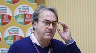 Meloni a Caivano, Bonelli: "Come una ragazzina arrabbiata"
