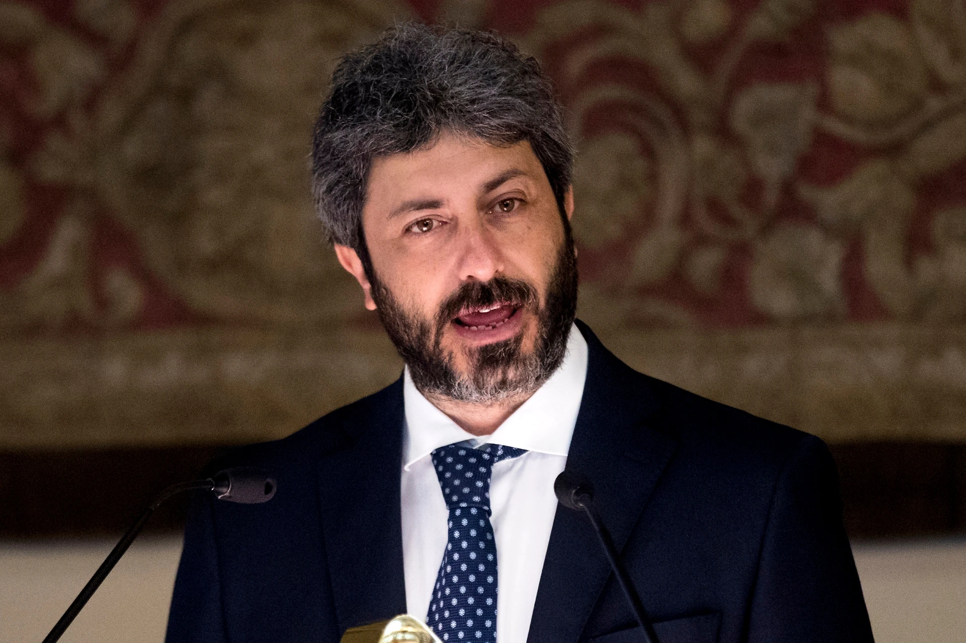 Matteo Salvini, l'agguato di Fico sul decreto immigrazione: come vuole affossare il leghista