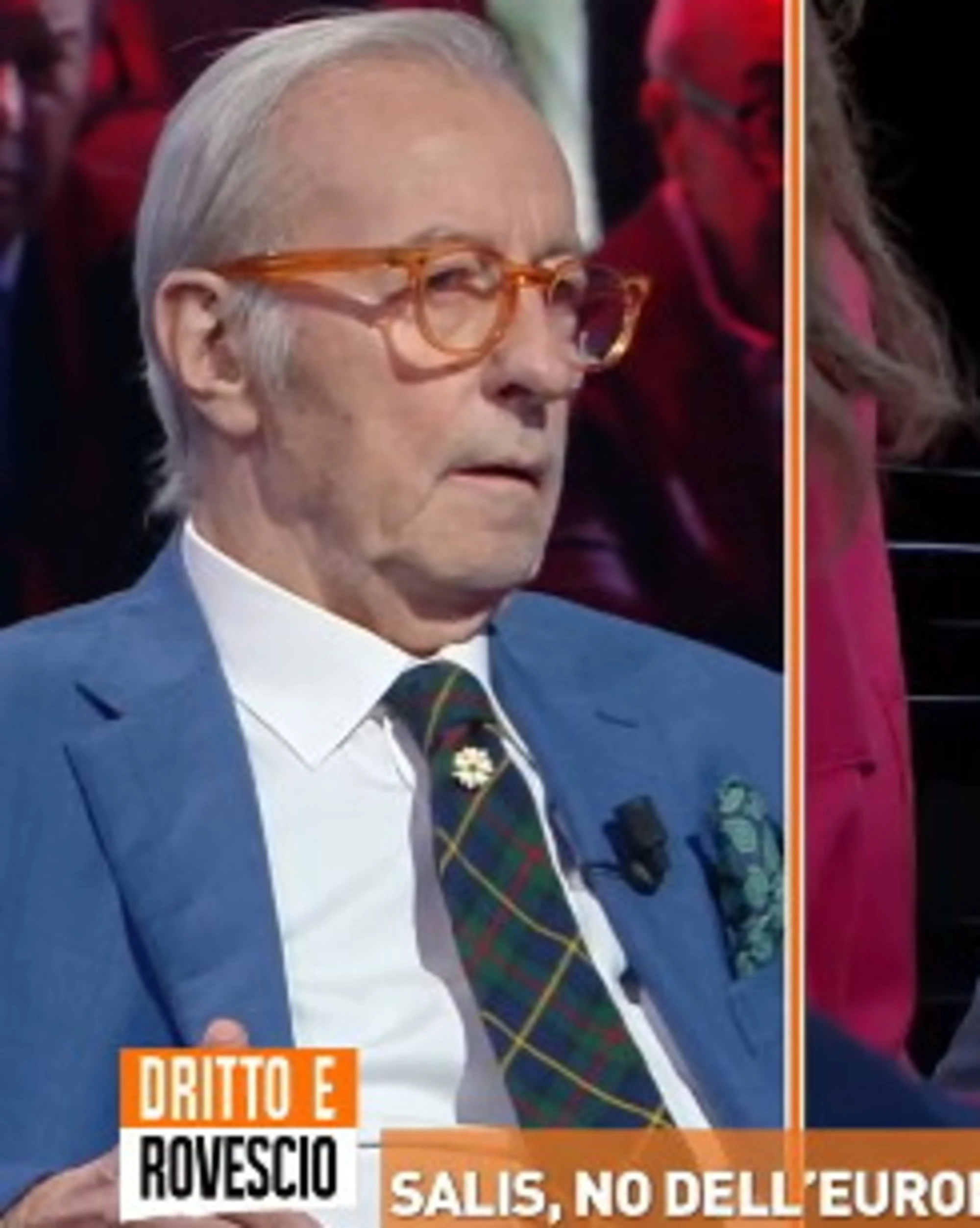 Dritto e Rovescio, Vittorio Feltri picchia duro su Ilaria Salis: "Come tutti i cristiani!"