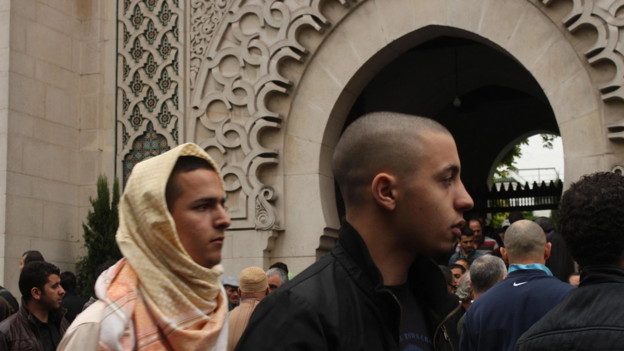 Kelany, il report choc di FdI sull'Islam in Europa: "Le zone rosse" nel silenzio della sinistra