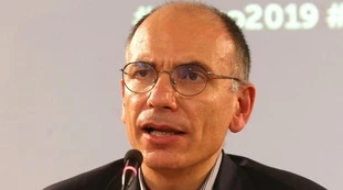 Immigrazione, Enrico Letta e la richiesta a Mario Draghi: retroscena, l'ultima sfida contro Lega e Matteo Salvini