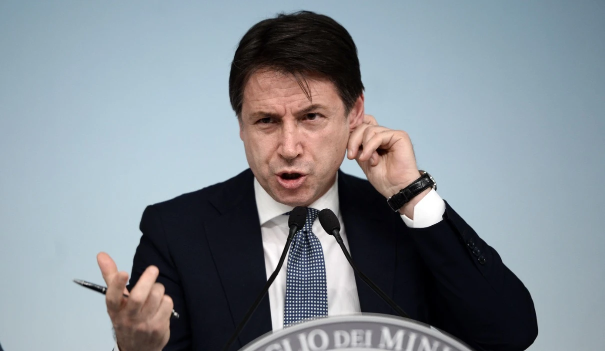 Sondaggio Ipsos, Giuseppe Conte stacca Salvini di 10 punti e Di Maio di 20 punti