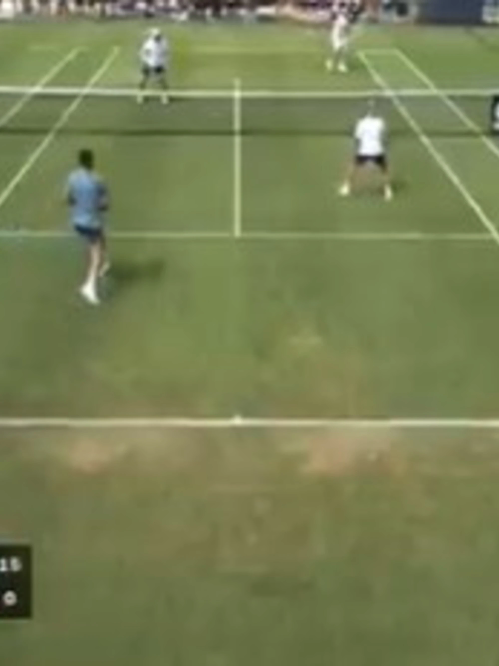 Newport, il miliardario umilia il tennis: al torneo ufficiale... tifosi furiosi