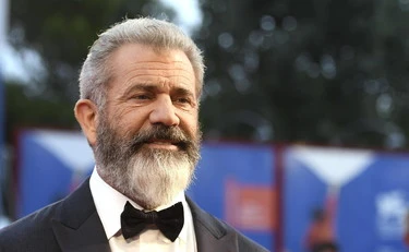 https://media.liberoquotidiano.it/GovBhsC1DQLWXUO17un61FSydSch0Vxo9uTaw_BIeMg/width:800/quality:90/aW1hZ2VzLzIwMjUvMTAvMTYvMTU0NjE2NTc5LWJjMTk0MGNkLTNkNzItNDE4Yi04OGJmLWI0NjdmYWYxYjc2Yy5qcGc.webp