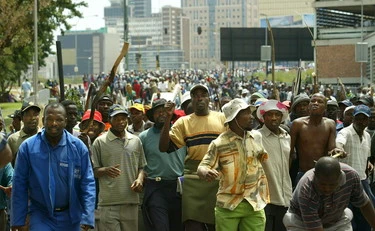 Remigrazione, sovranismo respingimenti e pogrom: i veri razzisti sono gli africani