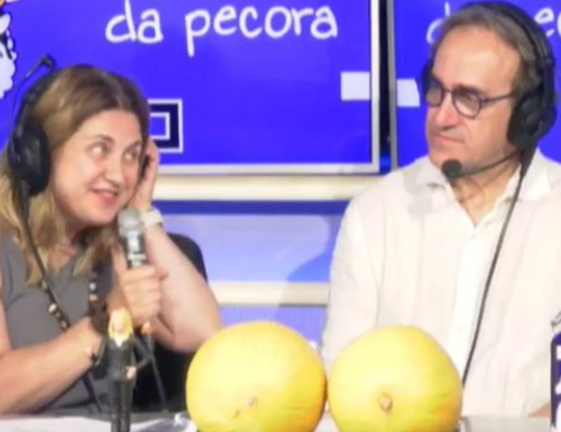 Angelo Bonelli, la rivelazione: "Come mi chiama in privato mia moglie"
