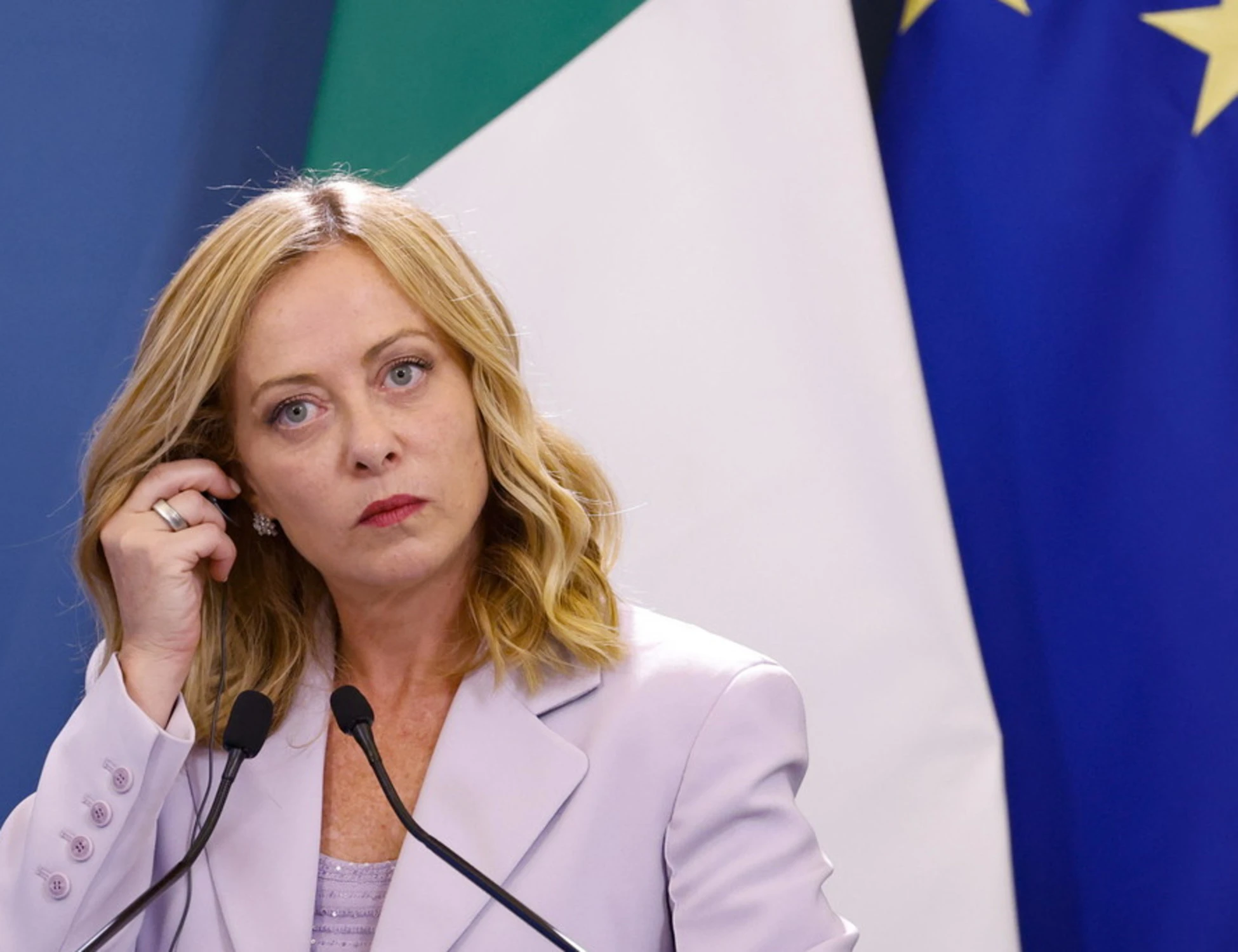 Giorgia Meloni, "è stata lei": la sinistra è rimasta all'asilo