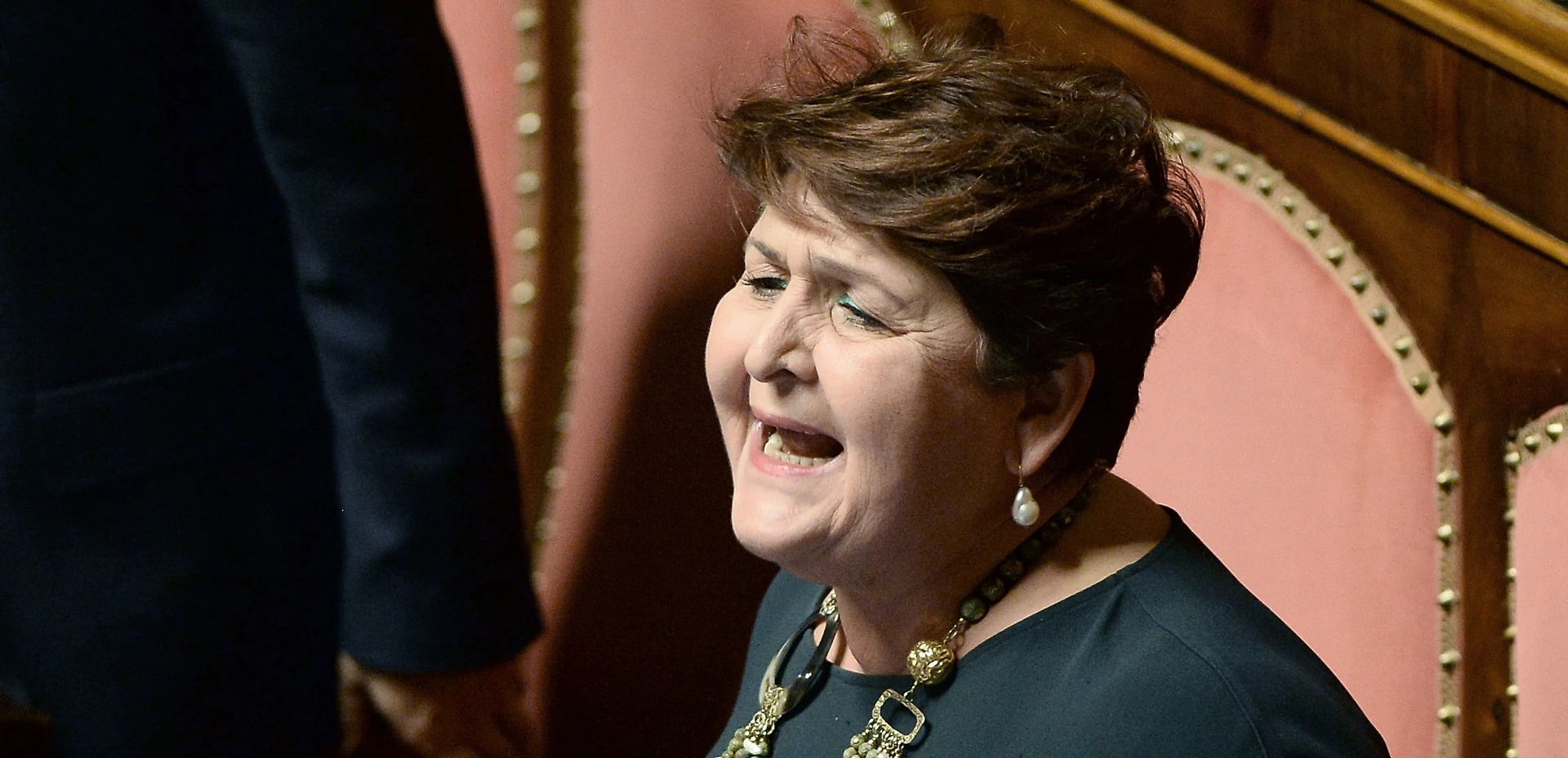 Teresa Bellanova, il piano pro-immigrazione: porti aperti per avere più manodopera nei campi