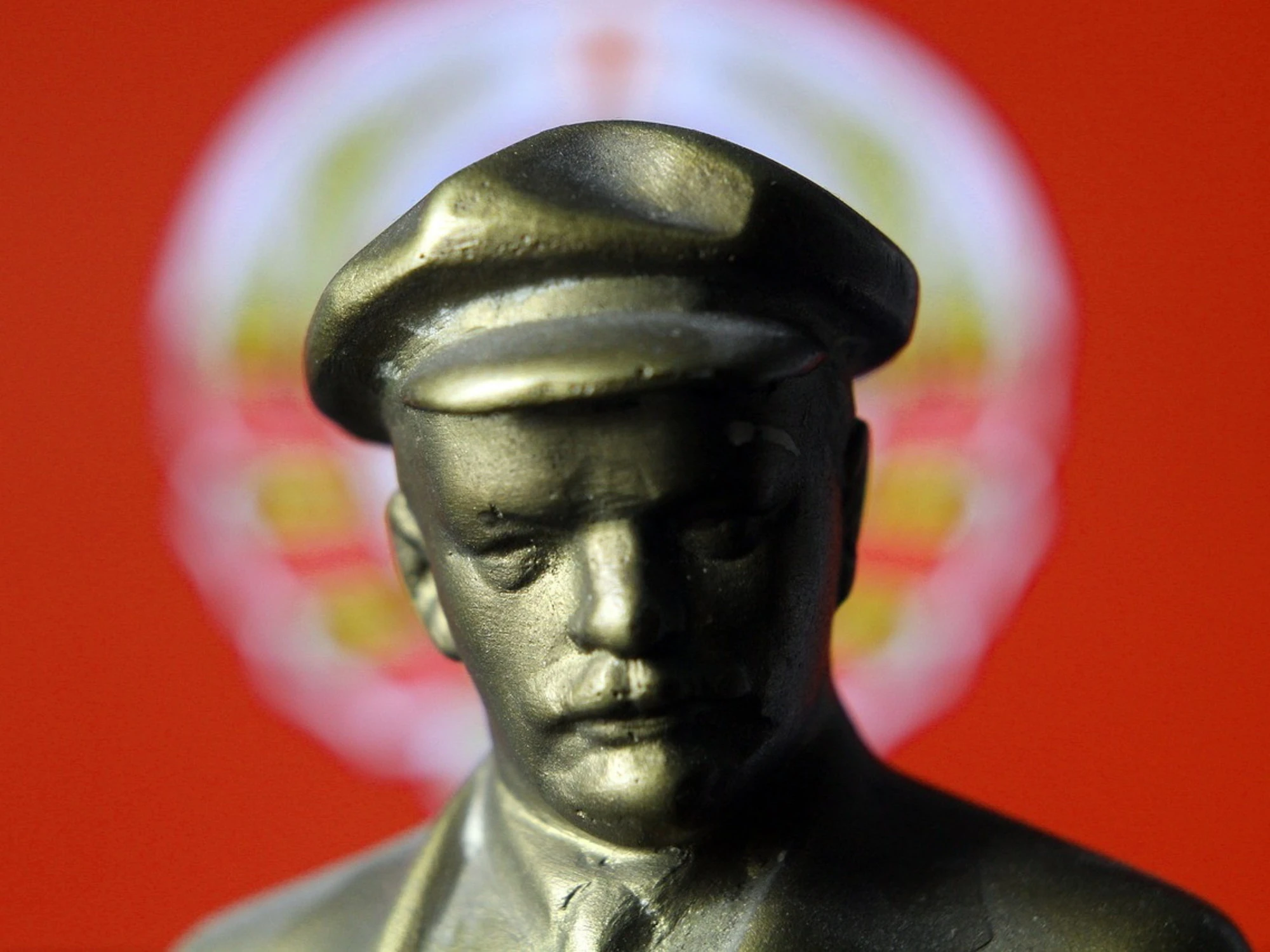 Occhio alle magliette con Lenin: in Repubblica Ceca si può finire in galera