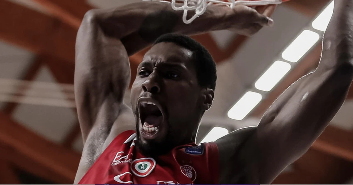 L’Olimpia resta imbattuta al Forum, Brindisi piegata in rimonta 92-87 