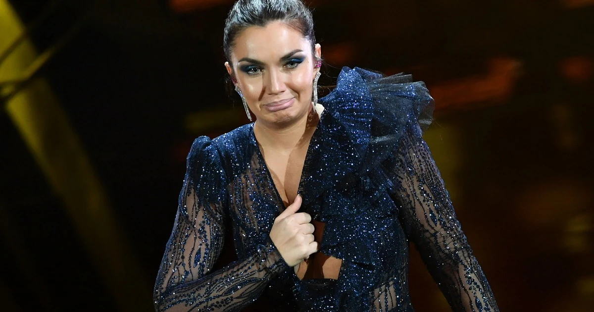 Elettra Lamborghini in quarantena? "Me la gratto in continuazione"