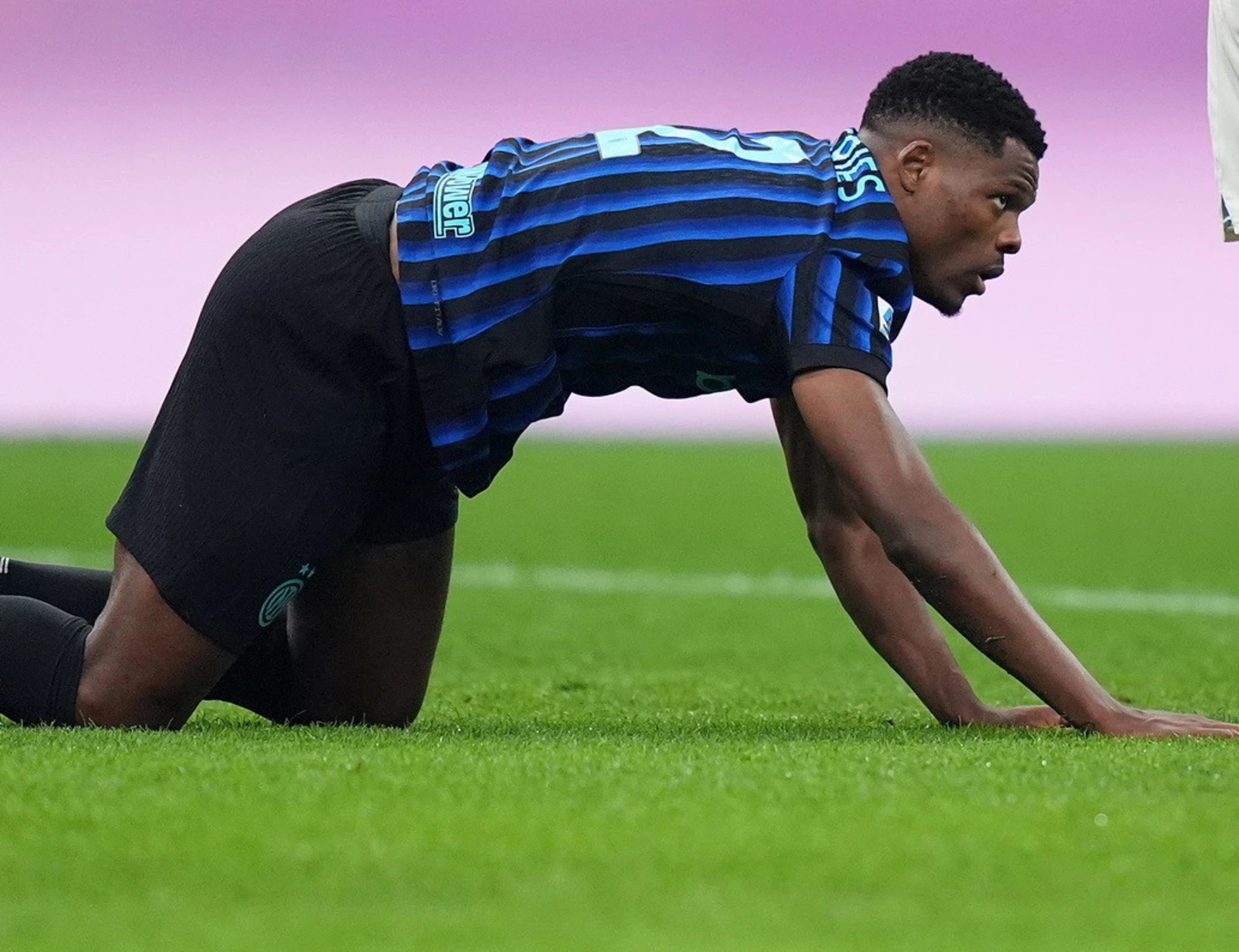 Dumfries, l'infortunio è grave: per l'Inter cambia tutto