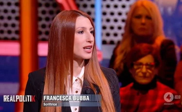 Francesca Bubba tocca il fondo: "Madre suicida coi figli? Colpa dello Stato"