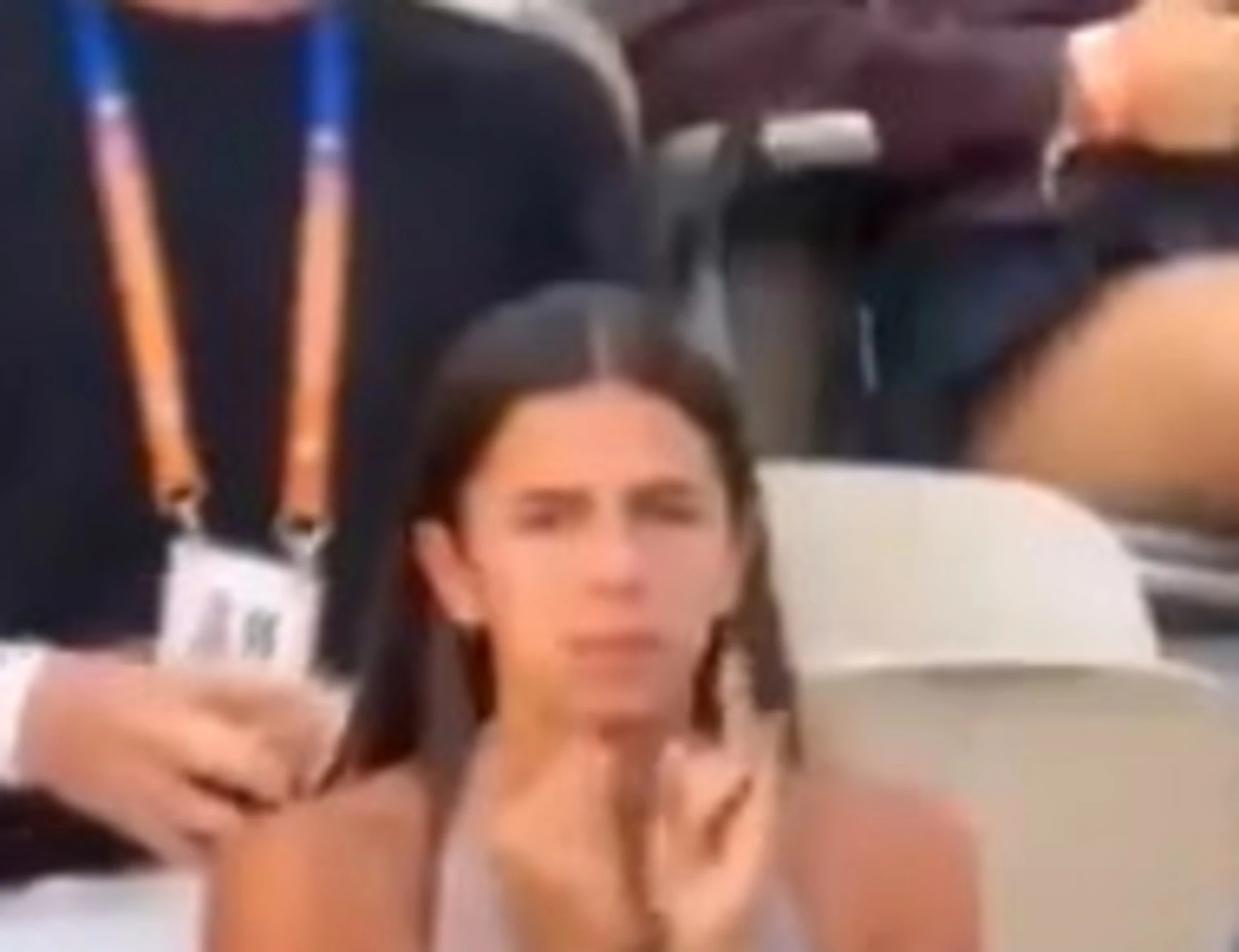 Matteo Berrettini, la sorella di Cerundolo beccata mentre lancia il malocchio all'azzurro