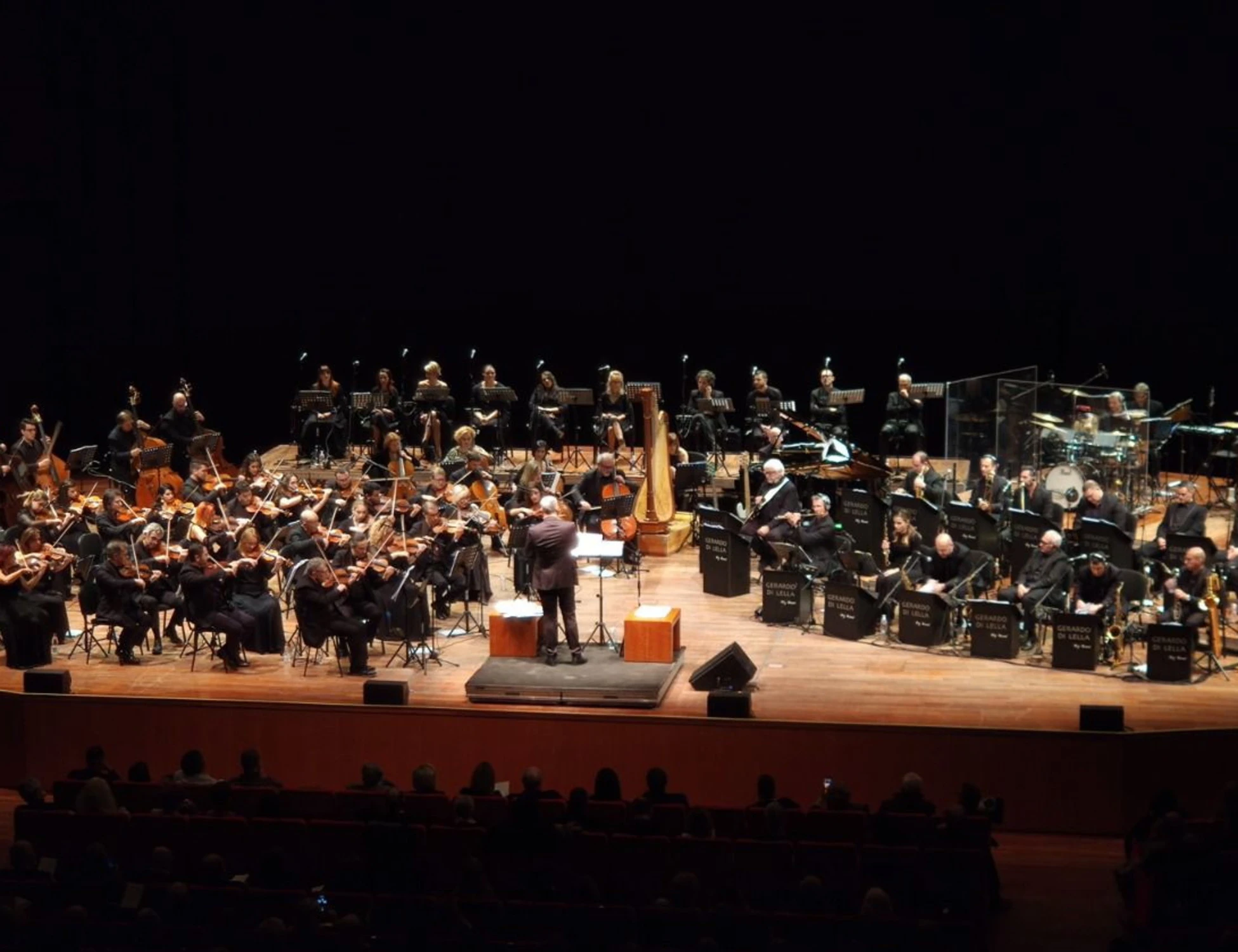 8 marzo alla Nuvola: mostra fotografica “Women for Women Against Violence” e “Concerto per la Donna” – Ingresso gratuito