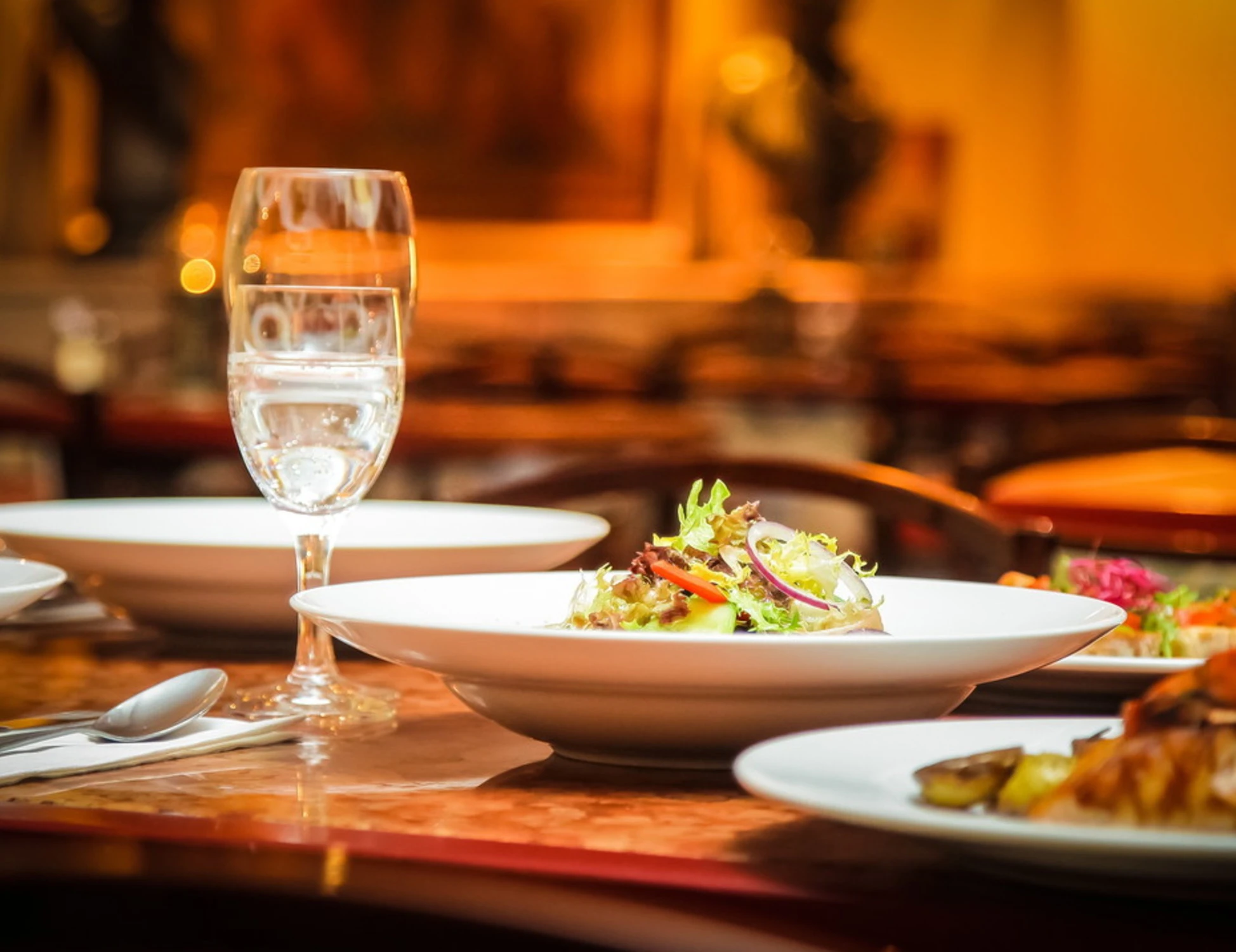 Como, non pagano al ristorante dei disabili: chi sono i nuovi mostri