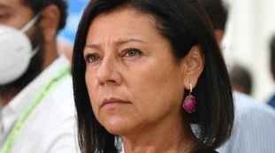 Paola De Micheli, la confessione a Minzolini: "A Matteo Renzi abbiamo offerto di tutto"