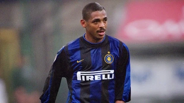 L'ex big dell'Inter sputtana Ronaldo: "Cosa lo ho visto fare ubriaco con un trans" / Foto