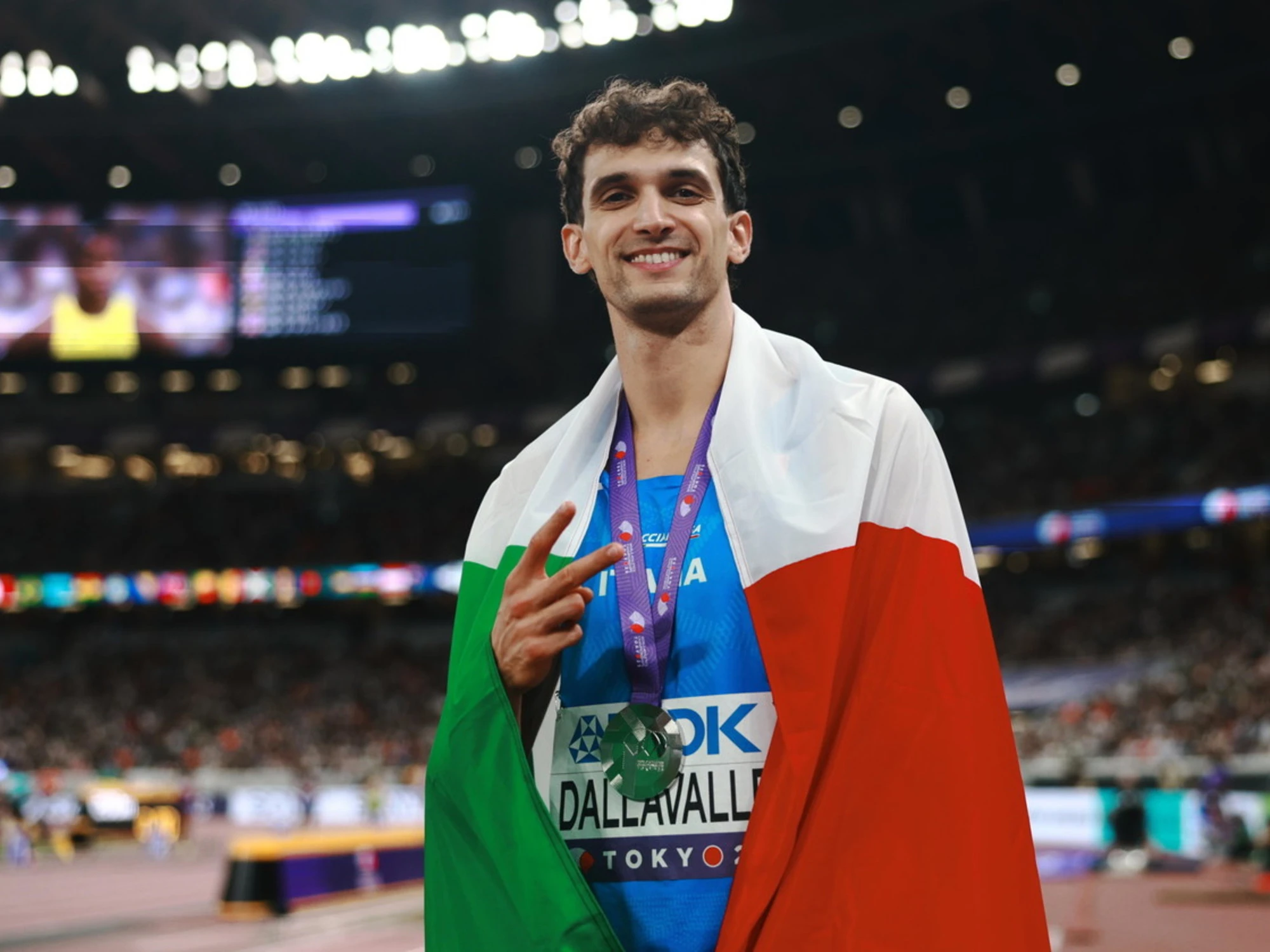Tokyo, impresa di Dallavalle: argento mondiale nel salto triplo