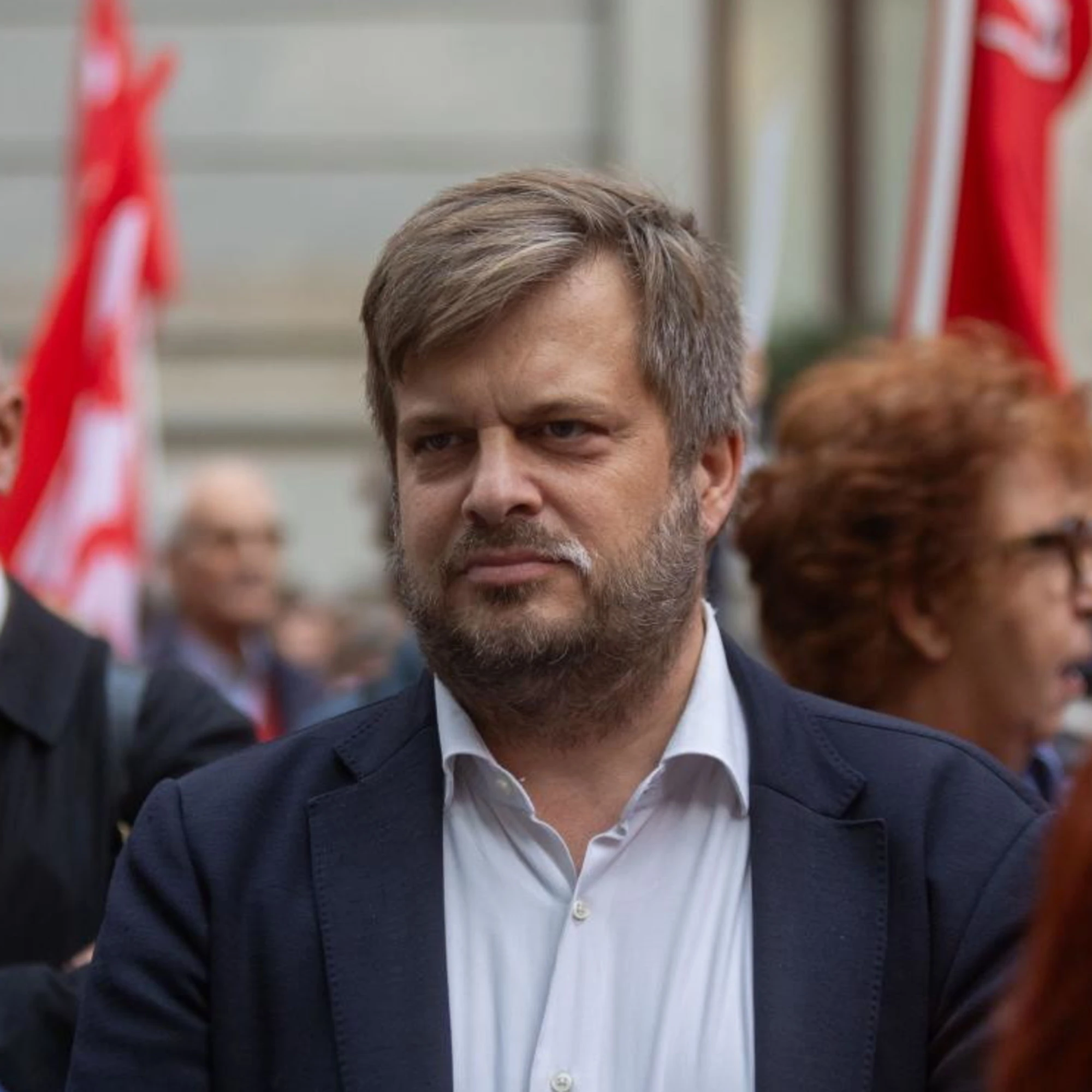 Il Pd sta con gli abusivi, ma si arrabbia se glielo fai notare